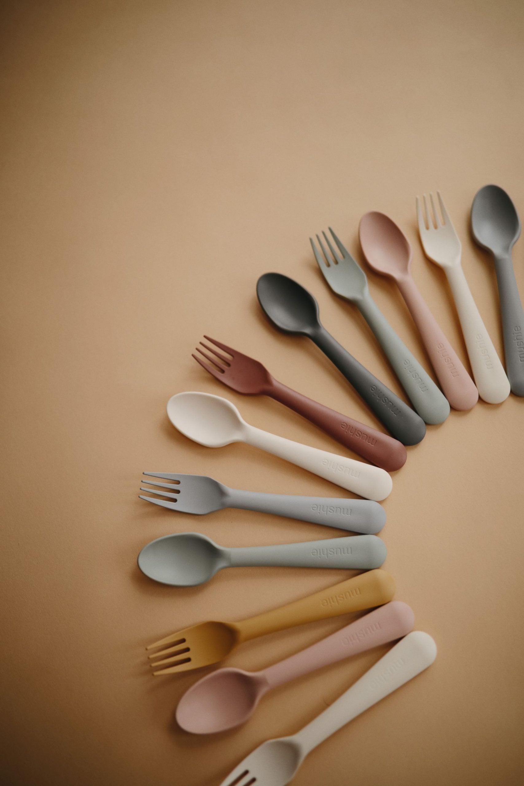 Mushie Fork and Spoon Set, Woodchuck – Bebe Grey
